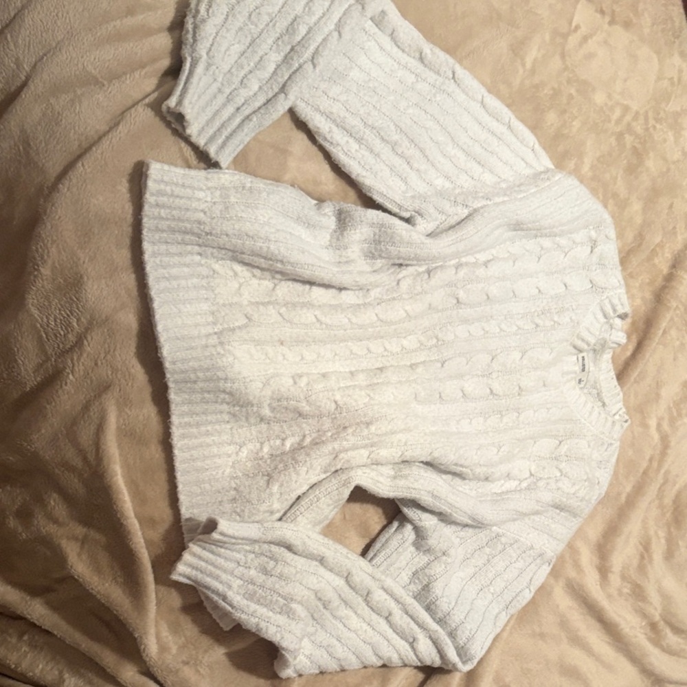 Hollister Soft White Cable Knit Sweater